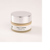 Face cream with antioxidant extracts ok artichoke extract, vitamin C, hyaluronic acid, evening primrose and pomegranate oils