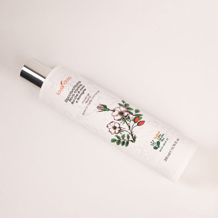 Docciaschiuma con estratti di rosa canina, bacche di mirto e borragine